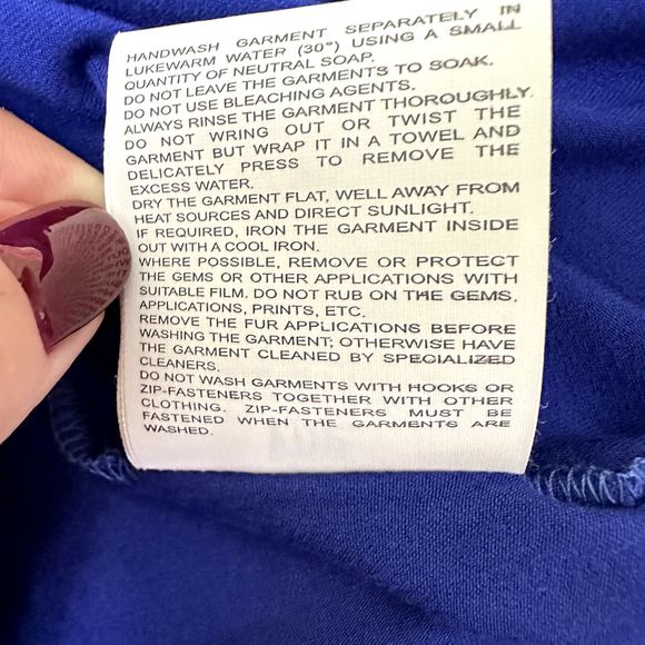 NWT VDP COLLECTION Womens Blue Loose Fit T-Shirt Top w/Crystals SZ 44/US M Italy - Picture 12 of 16